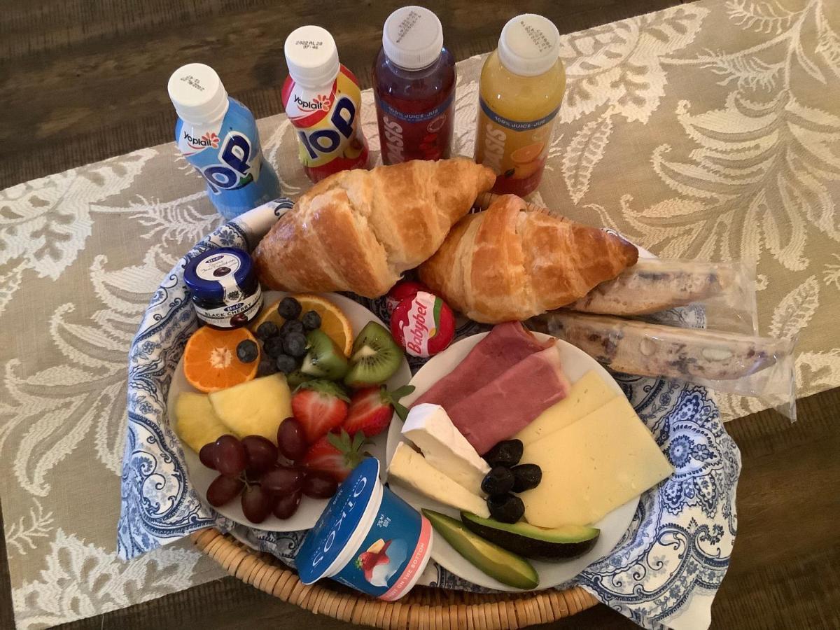 ניאגרה און דה לייק Summer Solstice Bed & Breakfast מראה חיצוני תמונה
